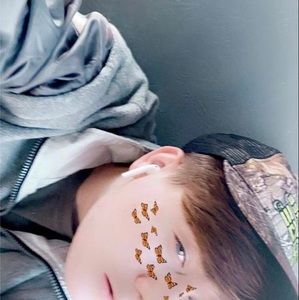 Meet your Posher, Johnny